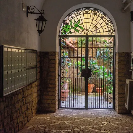 Spazio Cmm- Sant'arpino Гостевой дом 4*