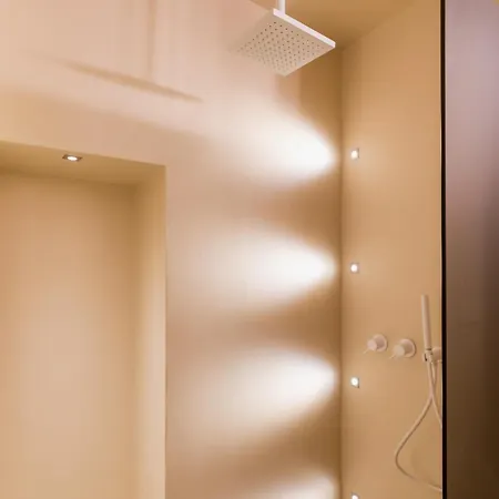 Spazio Cmm- Sant'arpino 4* Naples